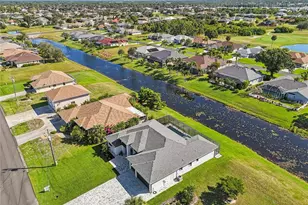 35 Medalist Ct, Rotonda West, FL 33947 - Photo 56
