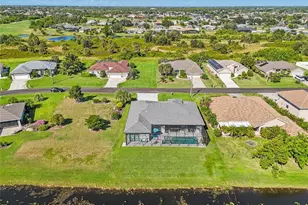 35 Medalist Ct, Rotonda West, FL 33947 - Photo 58