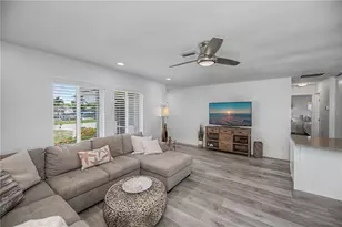 8152 Seashell St, Englewood, FL 34224 - Photo 18