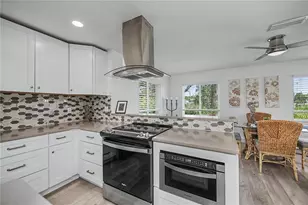 8152 Seashell St, Englewood, FL 34224 - Photo 12