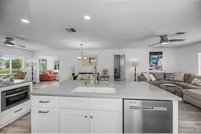 8152 Seashell Street, Englewood, FL 34224 - Photo 14