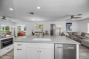 8152 Seashell St, Englewood, FL 34224 - Photo 14