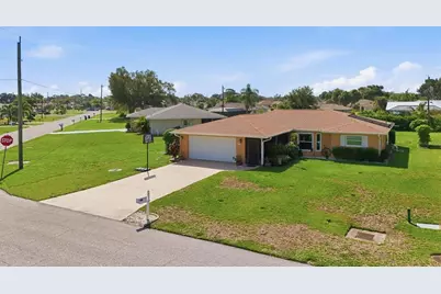 911 Gasparilla Boulevard, Englewood, FL 34223 - Photo 2