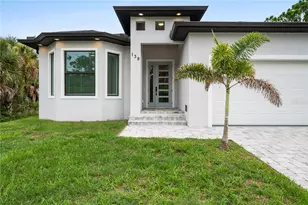 139 Sunset Rd, Rotonda West, FL 33947 - Photo 4