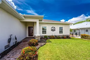 93 Mark Twain Ln, Rotonda West, FL 33947 - Photo 8