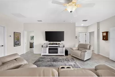 93 Mark Twain Lane, Rotonda West, FL 33947 - Photo 14