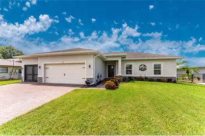 93 Mark Twain Lane, Rotonda West, FL 33947 - Photo 1
