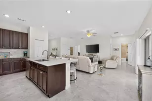 93 Mark Twain Ln, Rotonda West, FL 33947 - Photo 18