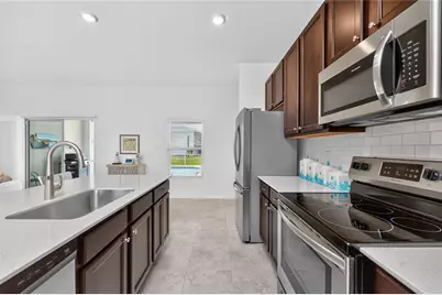 93 Mark Twain Lane, Rotonda West, FL 33947 - Photo 20