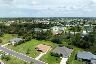267 Annapolis Ln, Rotonda West, FL 33947 - Photo 44