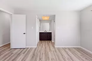 267 Annapolis Ln, Rotonda West, FL 33947 - Photo 22