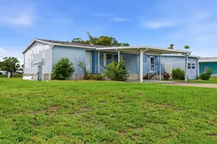8479 Gull Dr, Englewood, FL 34224 - Photo 16