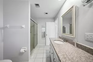 49 Sandstone Cir, Venice, FL 34293 - Photo 18