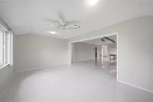 49 Sandstone Cir, Venice, FL 34293 - Photo 10