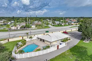 49 Sandstone Cir, Venice, FL 34293 - Photo 34