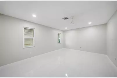 49 Sandstone Circle, Venice, FL 34293 - Photo 14