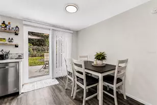 1032 Elaine St, Venice, FL 34285 - Photo 8