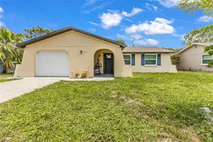 1032 Elaine St, Venice, FL 34285 - Photo 1