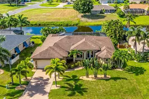 4 White Marsh Ln, Rotonda West, FL 33947 - Photo 4