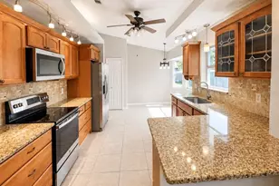 1002 Torgerson St, North Port, FL 34291 - Photo 10