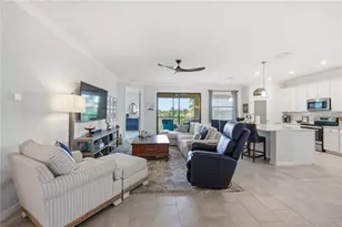 10821 Tarflower Dr, Venice, FL 34293 - Photo 4
