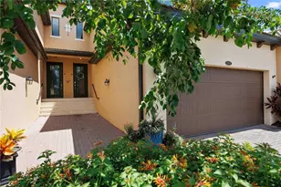 10821 Tarflower Dr, Venice, FL 34293 - Photo 8