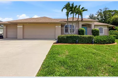 162 Medalist Road, Rotonda West, FL 33947 - Photo 2