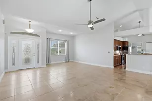 162 Medalist Rd, Rotonda West, FL 33947 - Photo 12