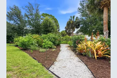 162 Medalist Road, Rotonda West, FL 33947 - Photo 4