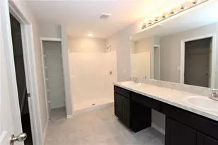 154 Australian Dr, Rotonda West, FL 33947 - Photo 12