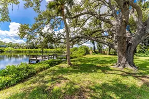 200 S Oxford Dr, Englewood, FL 34223 - Photo 64
