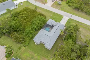 149 Wahoo Dr, Rotonda West, FL 33947 - Photo 6
