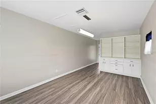1317 Cypress Ave, Venice, FL 34285 - Photo 16