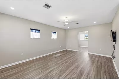 1317 Cypress Avenue, Venice, FL 34285 - Photo 8