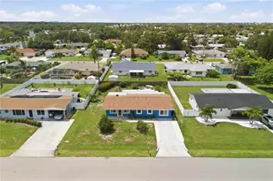 1317 Cypress Ave, Venice, FL 34285 - Photo 2