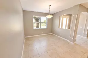 4038 Langsom Ln, North Port, FL 34286 - Photo 4