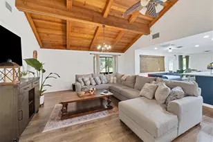 18 Pebble Beach Rd, Rotonda West, FL 33947 - Photo 12