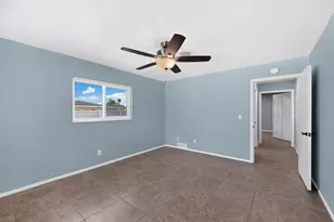 559 Mt Vernon Dr, Venice, FL 34293 - Photo 32