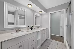 559 Mt Vernon Dr, Venice, FL 34293 - Photo 36