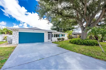 559 Mount Vernon Drive, Venice, FL 34293 - Photo 1