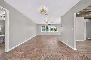 559 Mt Vernon Dr, Venice, FL 34293 - Photo 20