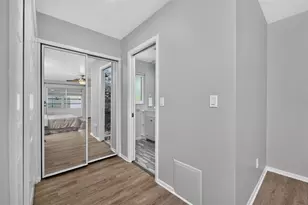 559 Mt Vernon Dr, Venice, FL 34293 - Photo 26