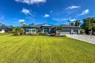 96 Par View Rd, Rotonda West, FL 33947 - Photo 1