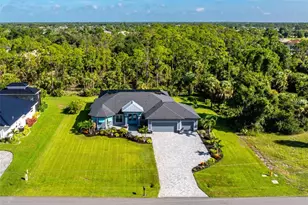 96 Par View Rd, Rotonda West, FL 33947 - Photo 2