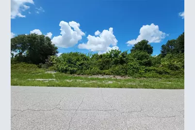 12273 Gretchen Avenue, Port Charlotte, FL 33981 - Photo 4