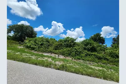 12273 Gretchen Avenue, Port Charlotte, FL 33981 - Photo 10