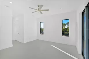 10065 Memphis St, Port Charlotte, FL 33981 - Photo 16