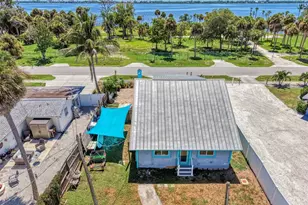 530 W Green St, Englewood, FL 34223 - Photo 48