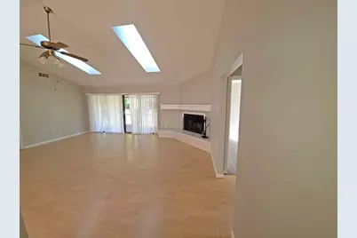 700 South Venice Boulevard, Venice, FL 34293 - Photo 2