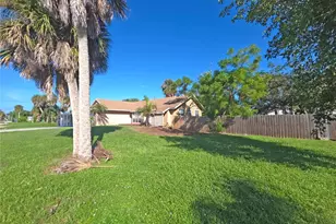 700 S Venice Blvd, Venice, FL 34293 - Photo 28